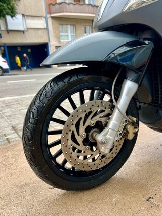 Piaggio Beverly 125ie Scooter 27154km