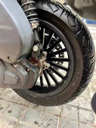 Piaggio Beverly 125ie Scooter 27154km