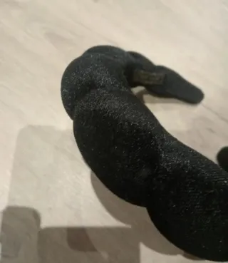 Diadema terciopelo negra acolchada