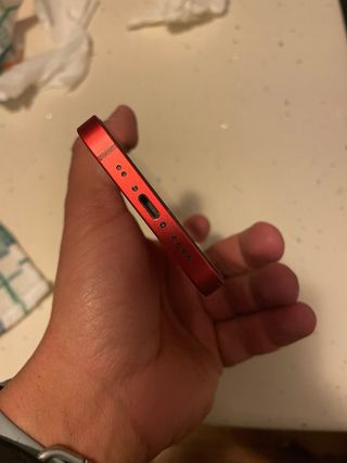 iPhone 12 mini rojo