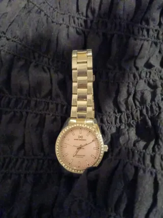 Reloj Mark Maddox Rosa y Plateado