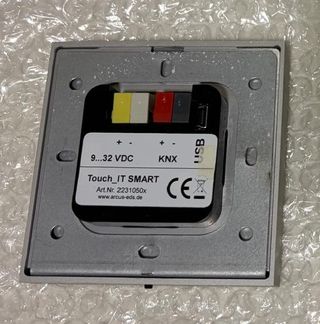 Pantalla Táctil KNX a Color 3,5". ARCUS 22310500