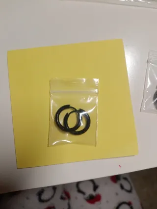 NUEVOS - Pendientes Aro Negros