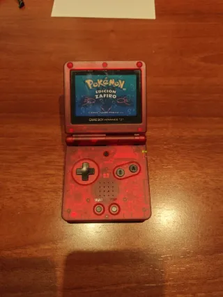 Nintendo Game Boy Advance SP Roja Charizard