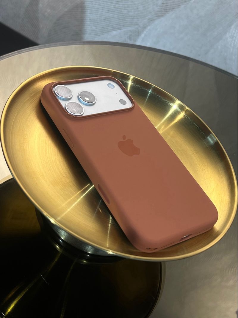 Funda iPhone 17 Pro/Pro Max Silicona color Siena. afbeelding 2
