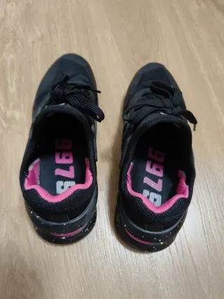 Zapatillas New Balance 37 Negras