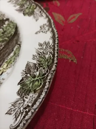 Pareja Platos Johnson Bros Escena Rural