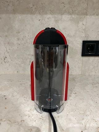 Cafetera Nespresso Krups Inissia Negra