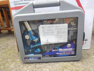 Microscopio de Juguete Deluxe 62 Piezas