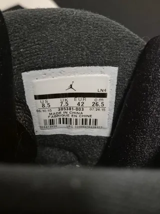 JORDAN RETRO 8 CHROME