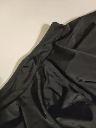 Falda patinaje lycra con mucho vuelo para niña