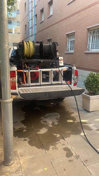 Trabajos de Desatascos con camión cuba fontanería