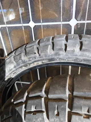 Michelin Scorpion STR 21 y 18
