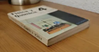 Libro física y quimica escolar antiguo