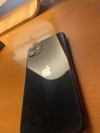 iPhone 11 Apple