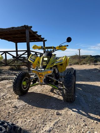 Quad Suzuki LTZ 400