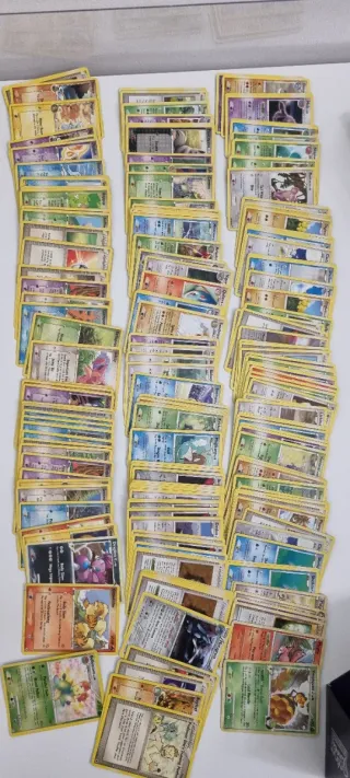 Lotto 200 Carte Pokemon ENG solo vintage