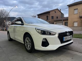 184€/Mes Hyundai i30 1.0TGDi 120cv 5 puertas  2017