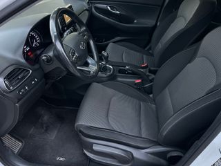 184€/Mes Hyundai i30 1.0TGDi 120cv 5 puertas  2017