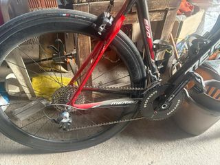 Bicicleta Merida Scultura Carbono y Scott scale