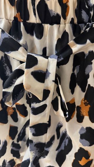 Pantalón corto estampado animal print