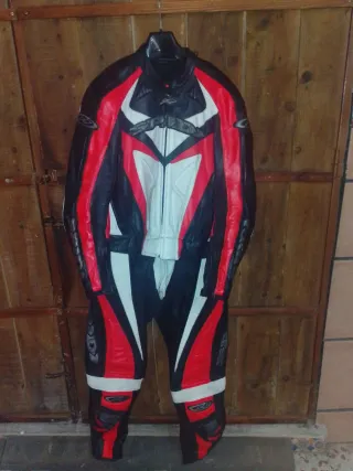 Mono de moto miline y spidi Talla M