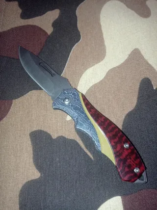 Navaja de colección con diseño único