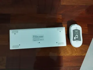 Teclado y Ratón Inalámbrico