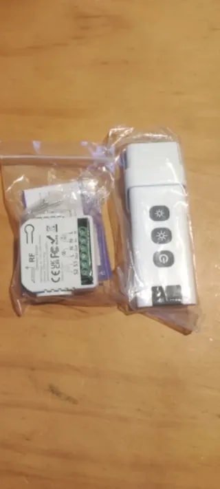 Regulador LED con Mando a Distancia