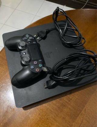 Consola PlayStation 4 Negra