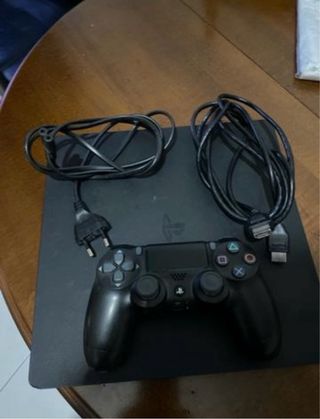Consola PlayStation 4 Negra