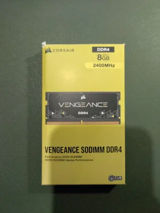 2x Corsair Vengeance SODIMM RAM DDR4 8GB 2400MHz