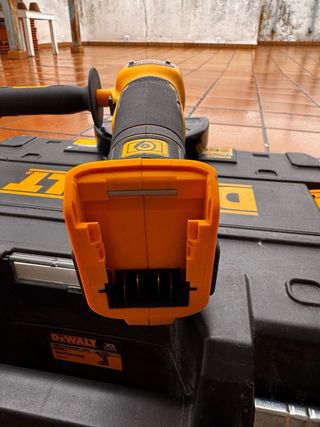 Amoladora Angular DeWalt DCG405 XR