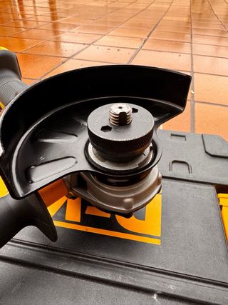 Amoladora Angular DeWalt DCG405 XR