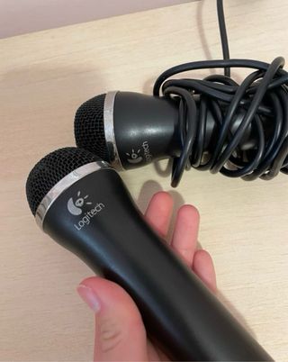 Micrófonos Logitech Negros