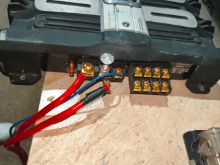 Amplificador Magnat y Kenwood