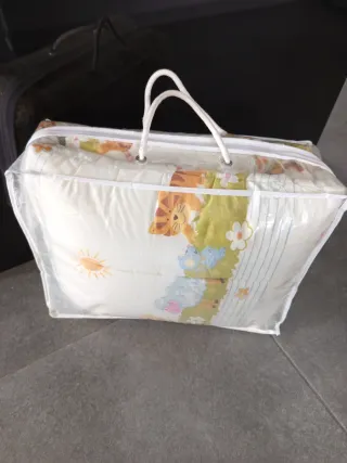 Nórdico de cuna infantil