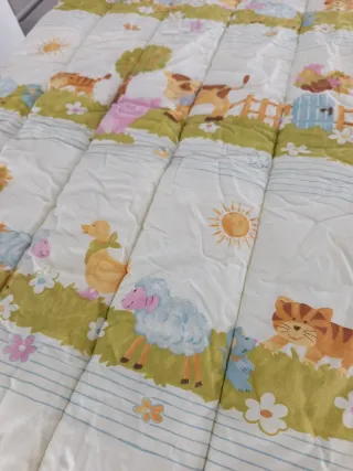 Nórdico de cuna infantil