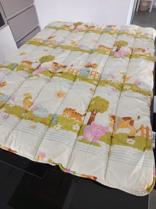 Nórdico de cuna infantil