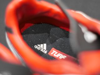 Adidas Predator Precision 2000 Turf Talla 40