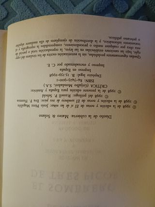 Libro el sí de las niñas. El sombrero de 3 picos