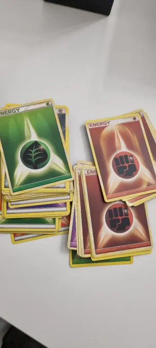 Lotto 150+ carte Energia Pokemon vintage e non