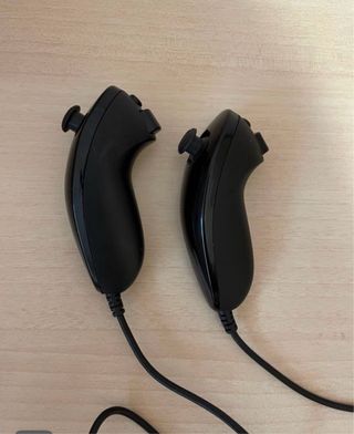 Controller Wii Nintendo Neri (Nunchuks)