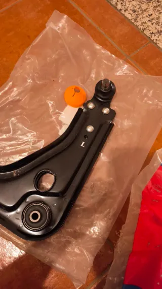 Trapecios Ford Fiesta RS Turbo nuevos.