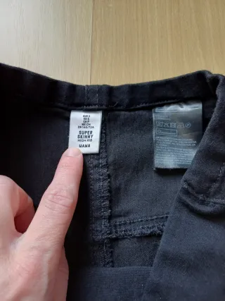 Pantalón premamá negro skinny