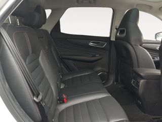 MG eHS Luxury PHEV