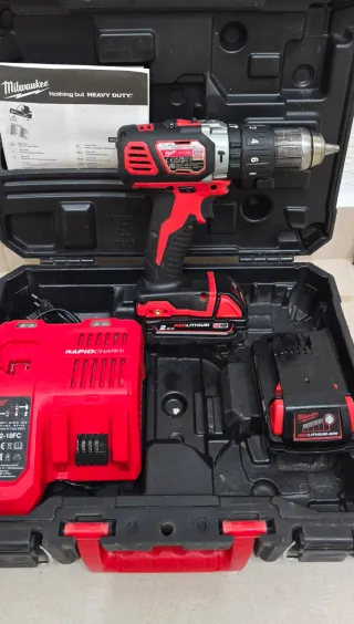Taladro Milwaukee M18 BPD