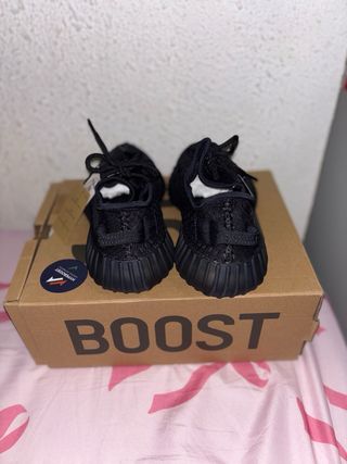 Adidas Yeezy Boost 350 V2 Negro
