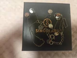 Gargantilla con colgantes