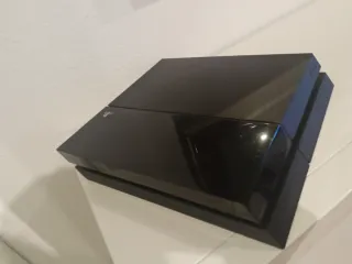 Playstation 4 500 GB Negra + 2 mandos + 9 juegos